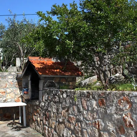 Jelsa 8698a Jelsa (Hvar)