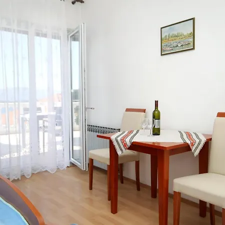 Jelsa 8698a Apartment